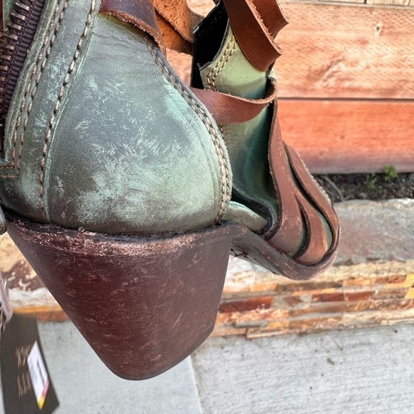 LIBERTY black turquoise black zippered heel - Picture 6 of 7